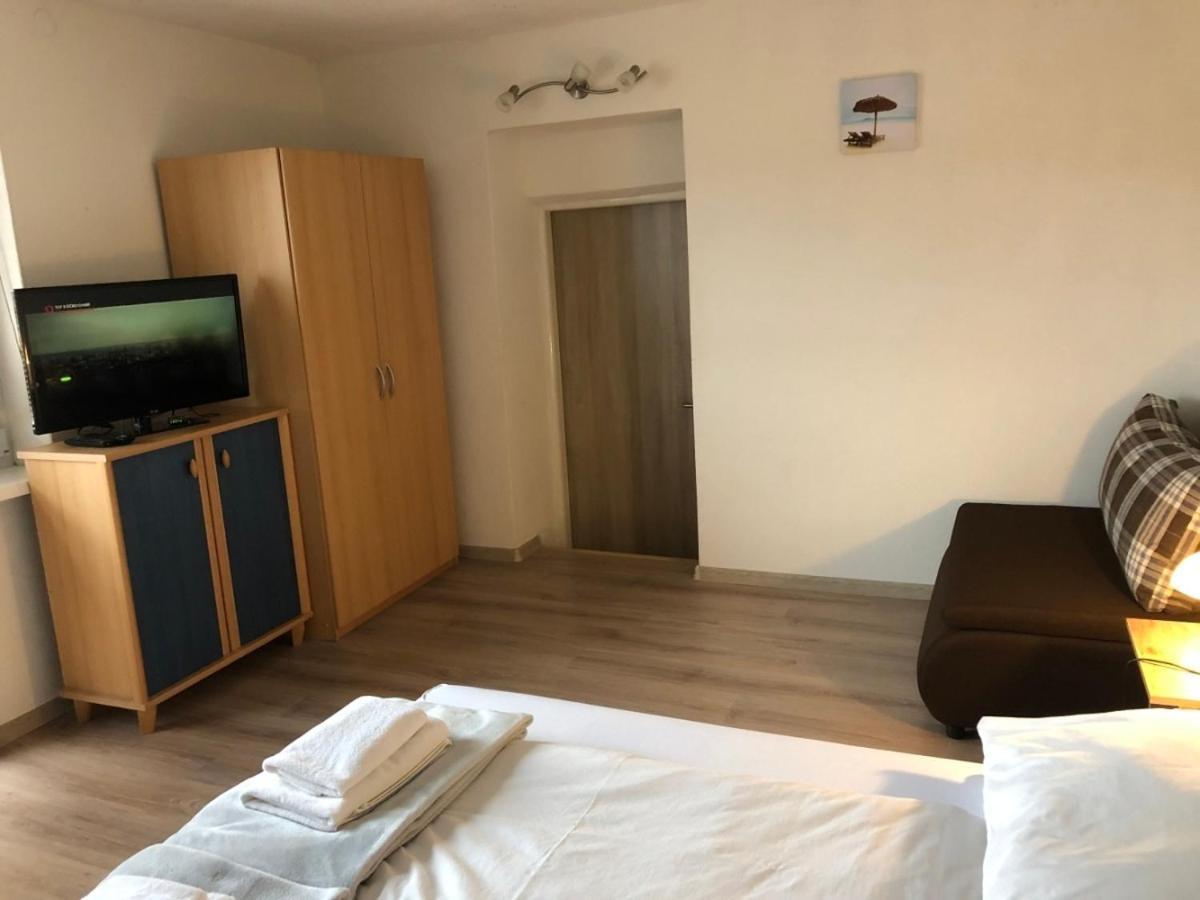 Podhajska 110 Lägenhet Exteriör bild
